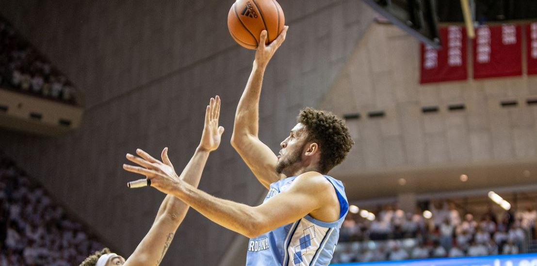 Tar Heels drop third in a row at Indiana