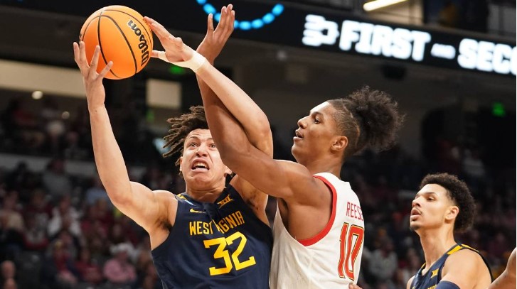 UNC basketball showing interest in former West Virginia big man