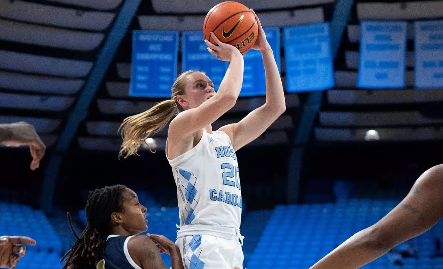 Tar Heel women Cruise to Opening Win over Charleston Southern