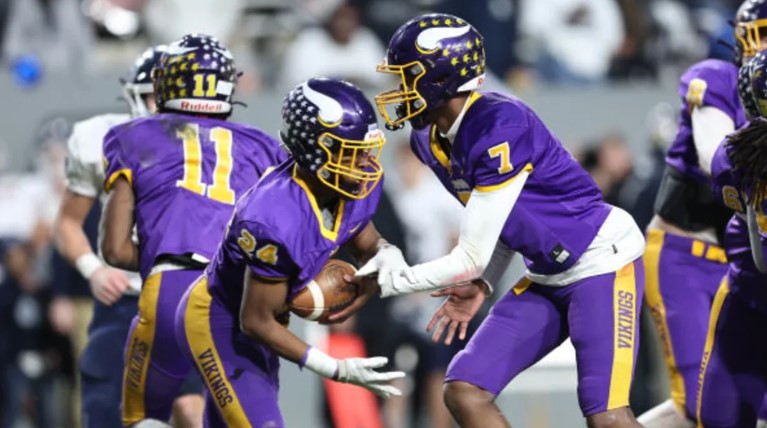 Live updates: North Carolina 1A championship football game, Tarboro vs. Corvian Community School