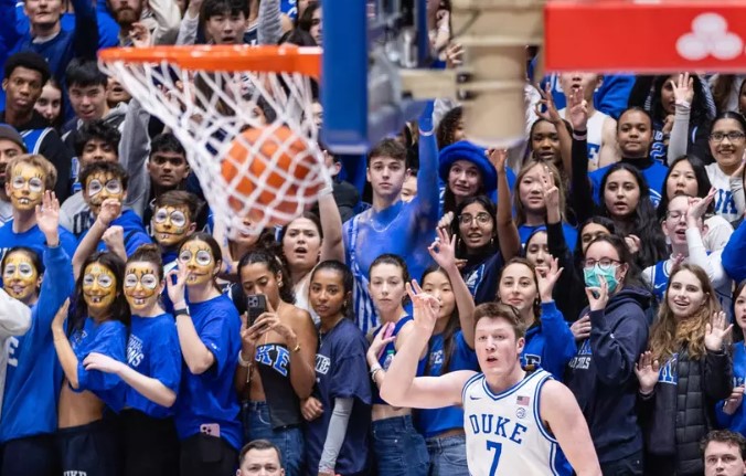 Duke Basketball Machine Capitalizes on Gift in Rankings