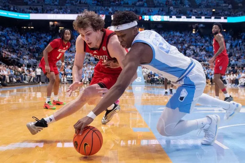 Tar Heels cream Pack in snowy Chapel Hill