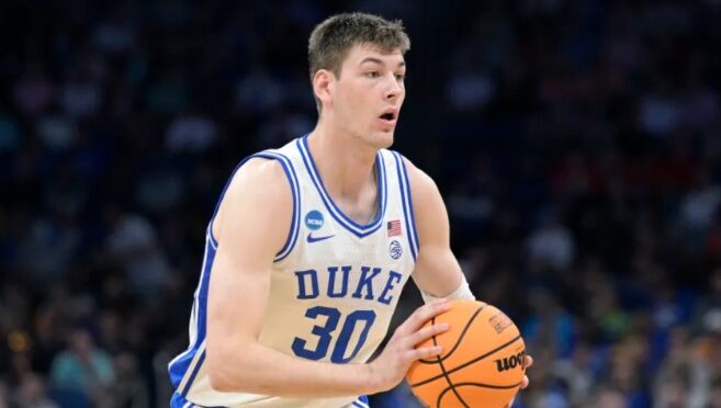 Duke center Kyle Filipowski (30). (AP Photo/Phelan M. Ebenhack, File)