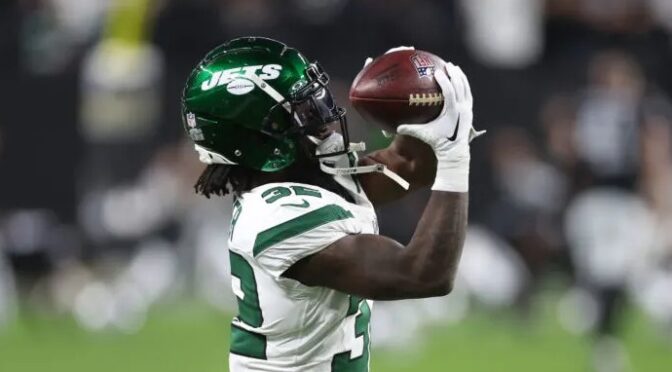 Carter claimed by Cardinals