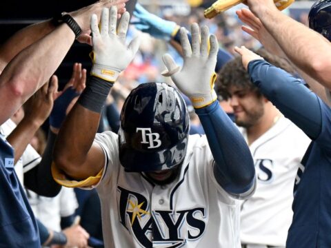 Cedric Mullins homers in the eighth inning, lifting Rays over the Rangers 3-2 Cedric Mullins homers in the eighth inning, lifting Rays over the Rangers 3-2