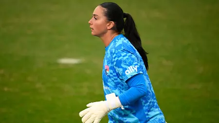Freeman Inks Deal with S.S. Lazio Women 2015 in Italy