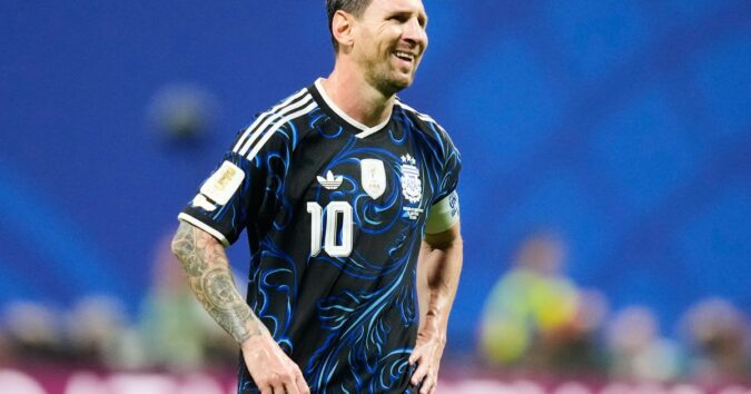 Messi has work to catch Mbappé for the Golden Boot. A 3rd Golden Ball is in reach in World Cup final Messi has work to catch Mbappé for the Golden Boot. A 3rd Golden Ball is in reach in World Cup final