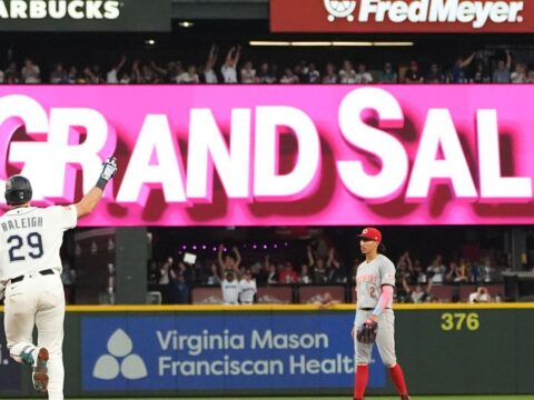 Raleigh hits 6th career grand slam, Kirby tosses 6 strong innings as Mariners blank Reds 8-0 Raleigh hits 6th career grand slam, Kirby tosses 6 strong innings as Mariners blank Reds 8-0