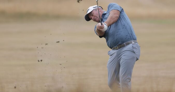 Ryan Fox matches major championship record with a 62 in the British Open