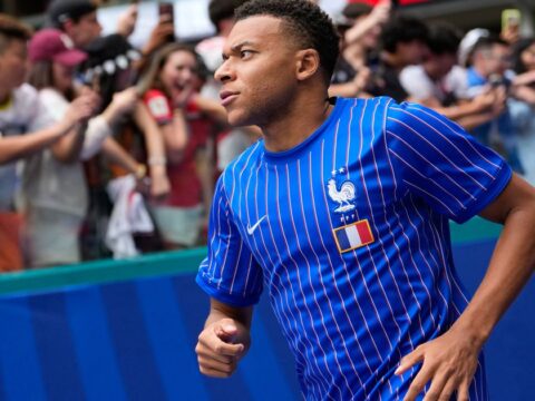 Saka’s hat trick lifts England past Mbappé and France 6-4 in wild World Cup third-place game Saka’s hat trick lifts England past Mbappé and France 6-4 in wild World Cup third-place game