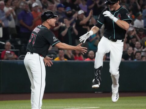 Vargas hits winning single in 10th as Diamondbacks rally to beat A’s 6-5 after blowing lead in 9th Vargas hits winning single in 10th as Diamondbacks rally to beat A's 6-5 after blowing lead in 9th