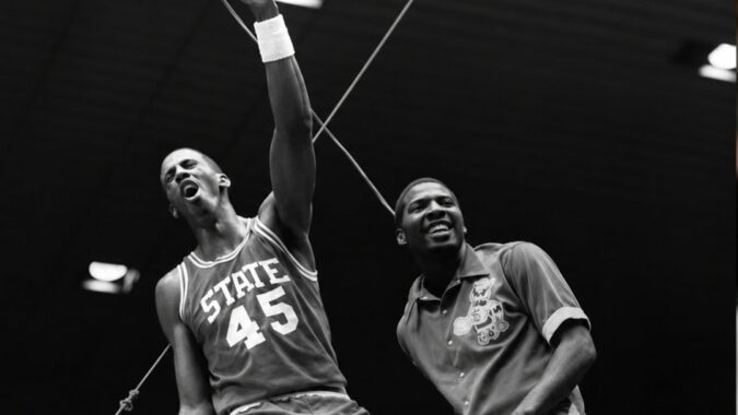Cozell McQueen, a key member of NC State’s “Cardiac Pack” team, has passed away Cozell McQueen, a key member of NC State’s “Cardiac Pack” team, has passed away