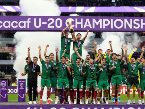 Alfaro’s 2 headers lift Mexico to a 2-0 win over the US to retain CONCACAF U-20 title