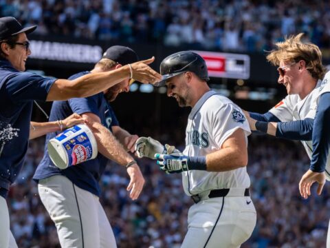 Arozarena scores in 9th as Mariners snap losing streak with 4-3 win over Twins Arozarena scores in 9th as Mariners snap losing streak with 4-3 win over Twins