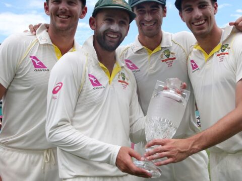 Australia struggling at 74-4 after 1st session of Top End cricket test series against Bangladesh