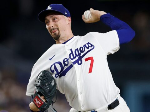 Blake Snell fans 10 in 6 innings in return for the Dodgers after a 3-month elbow injury layoff