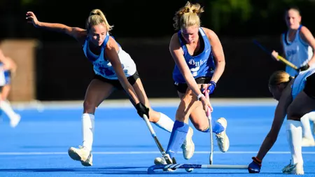 Blue Devils End Day One With Intrasquad Scrimmage