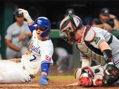 Bobby Witt Jr. returns from back injury and leads Royals to 8-2 win over Twins