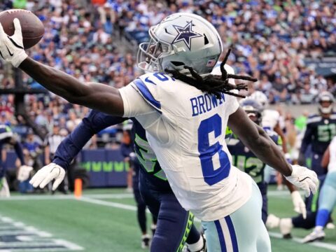 Brown stands out for Cowboys with 2 TD catches in 17-7 win over Seahawks