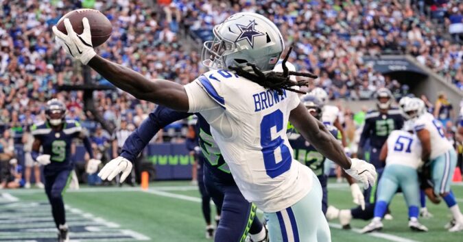 Brown stands out for Cowboys with 2 TD catches in 17-7 win over Seahawks