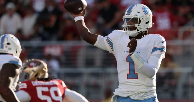 Cam Ward struggles in the Titans' 19-13 preseason win over the 49ers