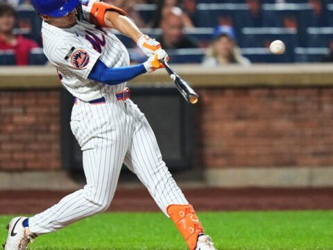 Cubs restock staff at deadline, acquire pitcher Clay Holmes and outfielder Tyrone Taylor from Mets