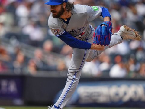 Dylan Cease carries no-hitter into 7th inning as Blue Jays hang on for 4-3 win over Yankees Dylan Cease carries no-hitter into 7th inning as Blue Jays hang on for 4-3 win over Yankees