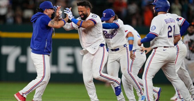 Ezequiel Duran has 4 RBIs as Rangers beat Giants 5-4 to end season-worst 6-game losing streak Ezequiel Duran has 4 RBIs as Rangers beat Giants 5-4 to end season-worst 6-game losing streak