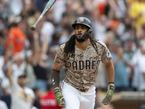 Fernando Tatis Jr. and newcomer Austin Hays power Padres to 7-2 victory over Astros