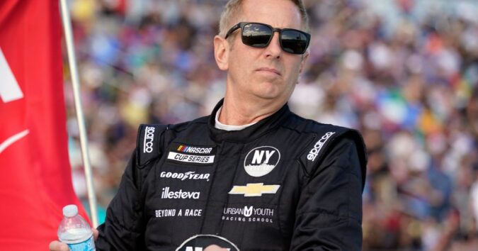 Georgia man charged with burglarizing NASCAR driver Greg Biffle's home after plane crash