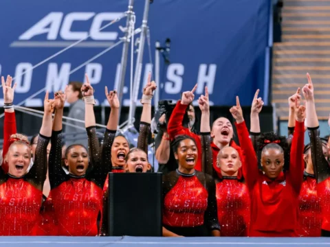Gymnastics Has 12 Named as WCGA Scholastic All-Americans