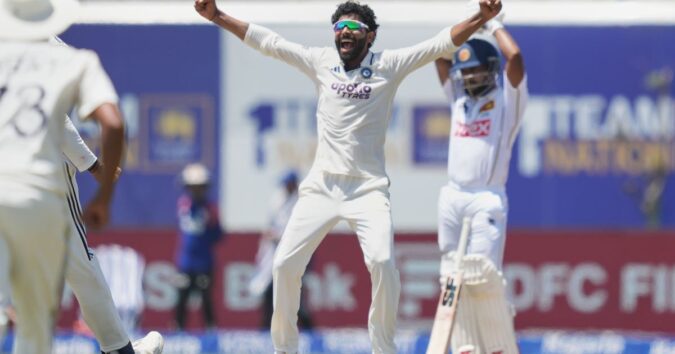 India edges closer to win in 1st cricket test against Sri Lanka despite Sonal Dinusha’s 65