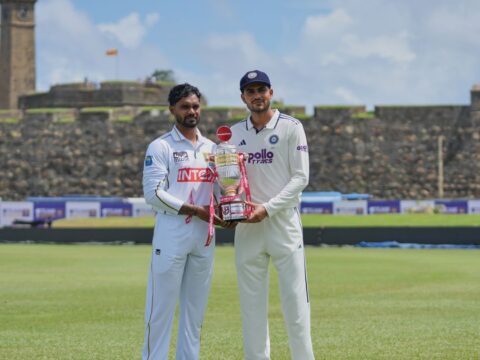 India reaches 101-1 at lunch on Day 1 in first test against Sri Lanka India reaches 101-1 at lunch on Day 1 in first test against Sri Lanka