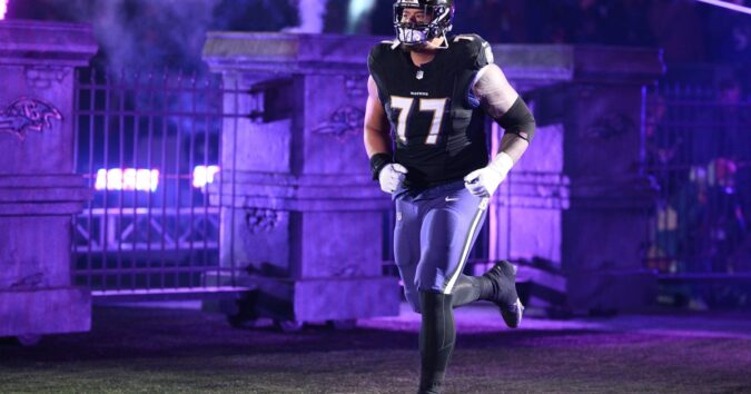 Jaguars acquiring guard Daniel Faalele from the Giants for a 6th-round pick, AP source says