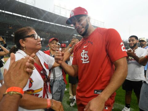 Joshua Báez of the Cardinals hits 3 homers in his first 3 at-bats in a historic major league debut