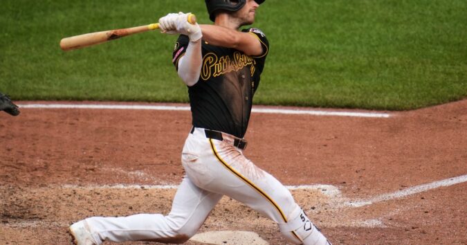 Lowe and Flores homer in the ninth off Jansen as the Pirates rally past Tigers 4-3