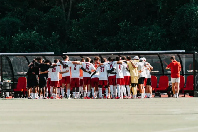 Men's Soccer Battles FAU to 3-3 Draw