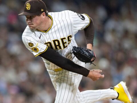Merrill’s 2-run homer and Miller’s 30th save lead the Padres to a 3-2 win over the Brewers Merrill's 2-run homer and Miller's 30th save lead the Padres to a 3-2 win over the Brewers