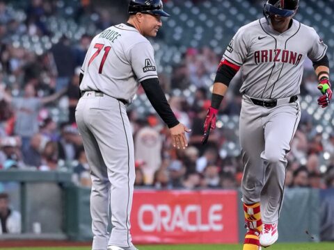Nootbaar's leadoff homer, 3 hits spark Diamondbacks in 10-6 victory over Giants