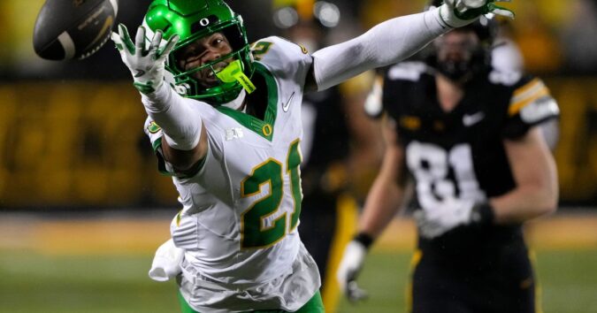One is making his name in tackle football, the other in soccer: Meet the Flowers brothers