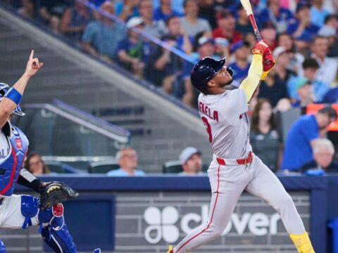 Red Sox score bizarre run on sacrifice fly without tagging up from 3rd base Red Sox score bizarre run on sacrifice fly without tagging up from 3rd base