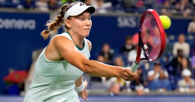 Rybakina beats Gauff 5-7, 6-2, 6-2 to reach the National Bank Open final