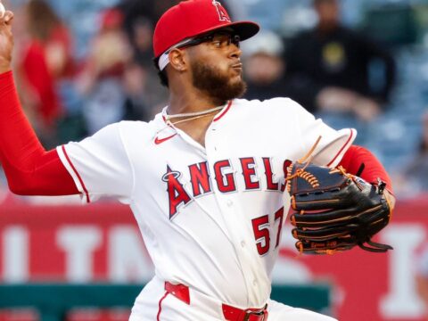 Ureña pitches Angels past Rangers 7-0 as Trout and Guzman lead offense with 3 hits apiece