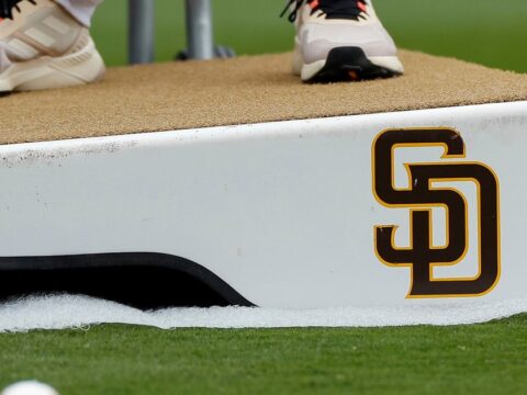 Venezuelan former baseball player working for San Diego Padres is detained by ICE