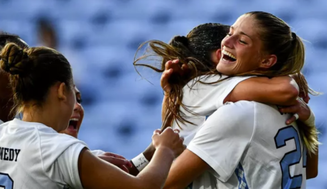 No. 7 Heels cruise by Cal after two-week road trip over nine time zones