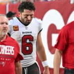 Baker Mayfield dislocates thumb on throwing hand and winless Buccaneers await results of MRI Baker Mayfield dislocates thumb on throwing hand and winless Buccaneers await results of MRI