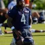 Bears hit by running back injuries as D’Andre Swift exits practice and Kyle Monangai is week to week