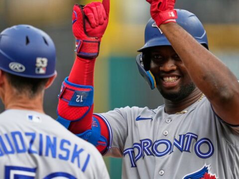Blue Jays beat Guardians 6-3 to close within a half-game of the final AL wild-card spot