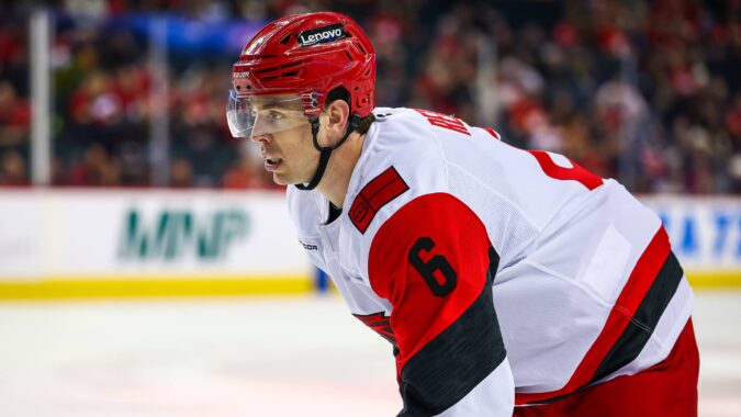 Carolina re-signs another Stanley Cup champion defenseman to fight for a roster spot