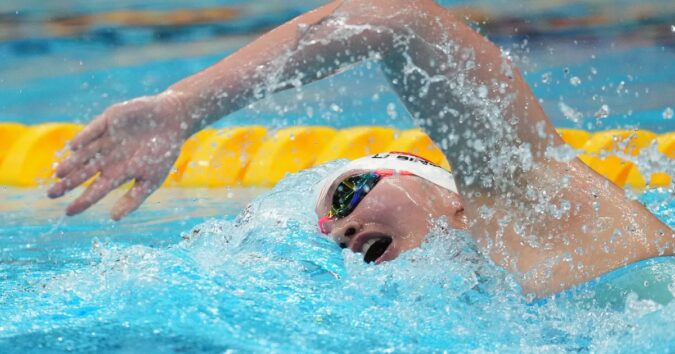 China wins 4 more gold medals in the pool at the Asian Games. 13-year-old Yu Zidi has the day off